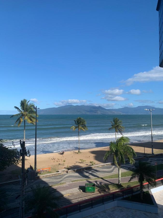 Martim De Sa De Frente Pro Mar Apartment Caraguatatuba Bagian luar foto